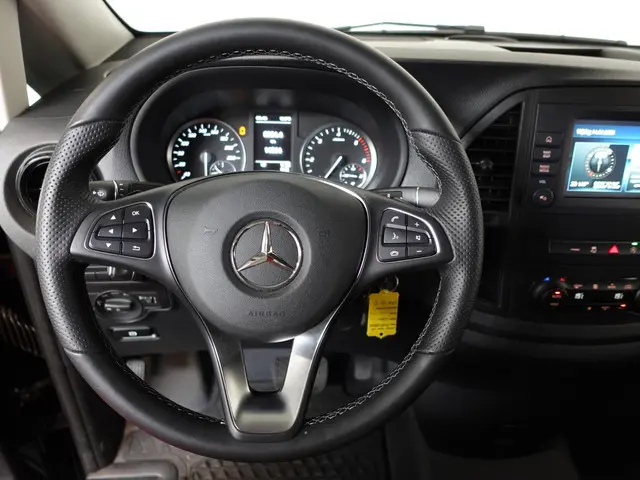 Mercedes-Benz Vito 114 CDI Lang 2024 Diesel 20