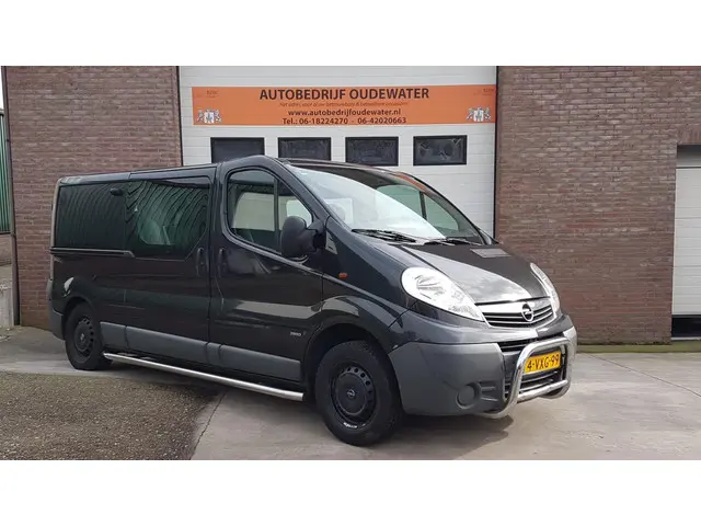Opel Vivaro 2.0 CDTI L2H1 DC EcoFLEX Marge/Nap! 2012 Diesel 2