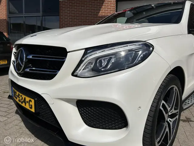 Mercedes-Benz GLE 500 e 4MATIC 2015 Hybride Benzine 15