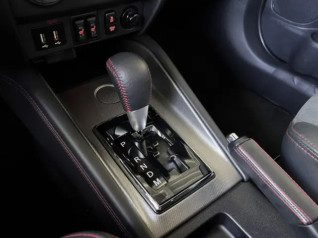Mitsubishi ASX 2.0 Intense 2021 Benzine 19