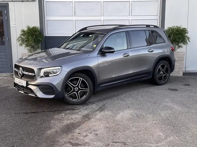 Mercedes-Benz GLB 250 4MATIC Premium Plus 2020 Benzine 2