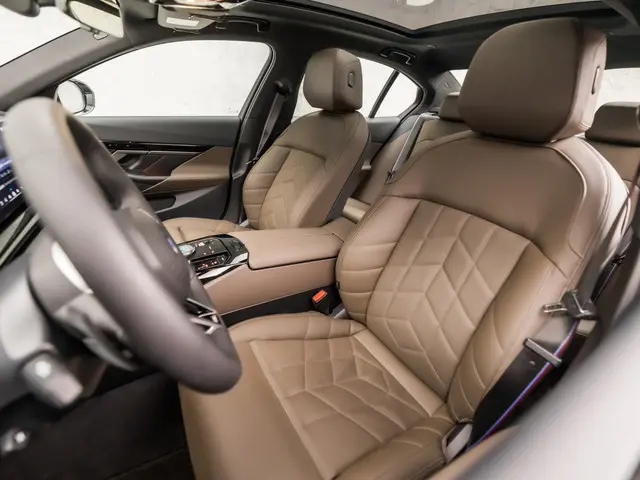 BMW 5 Serie 530e M Sport 2025 Hybride Benzine 15