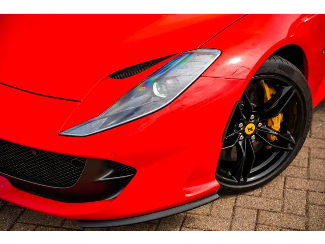 Ferrari 812 Superfast 6.5 V12 HELE 2019 Benzine 51