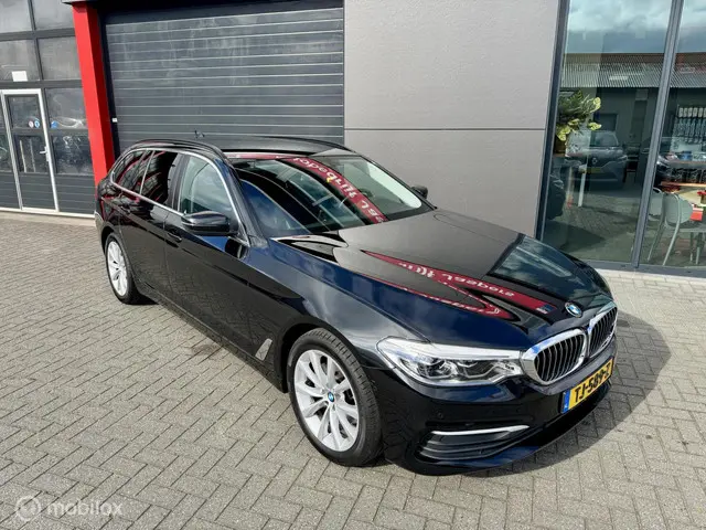 BMW 5 Serie Touring 520i High Executive 2018 Benzine 11