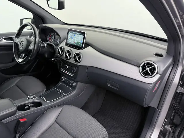 Mercedes-Benz B-Klasse 180 CDI Urban 2015 Diesel 33