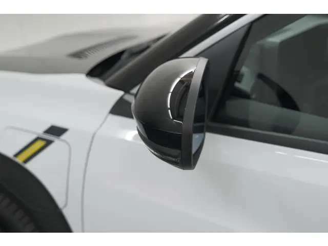 Renault 4 comfort range iconic 52 kWh 2025 Elektrisch 23