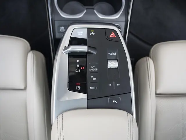 BMW iX2 eDrive20 2024 Elektrisch 13