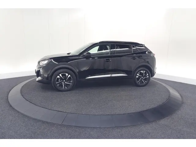 Peugeot 2008 PureTech 130 EAT8 Allure 2023 Benzine 69