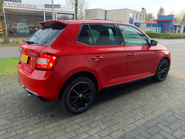 Škoda Fabia 1.0 TSI (70Kw) Monte Carlo 2017 Benzine 6