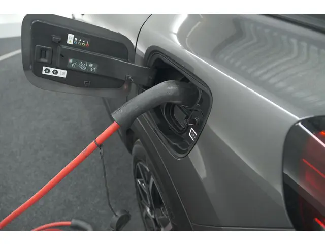 Citroën ë-C4 Feel Pack 50 kWh 2023 Elektrisch 27