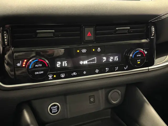 Nissan QASHQAI 1.3 MHEV Xtronic TEKNA 2023 Benzine 28