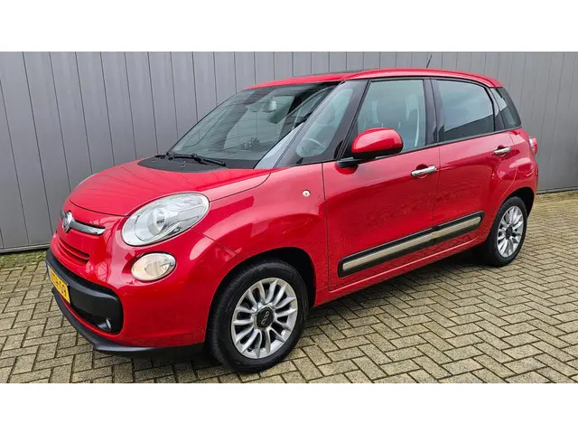 Fiat 500L 0.9 Lounge 105Pk Pano, 48.000km!!!! NAP !! 2015 Benzine 3