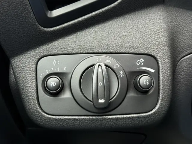 Ford C-MAX 1.0 Titanium 2015 Benzine 21