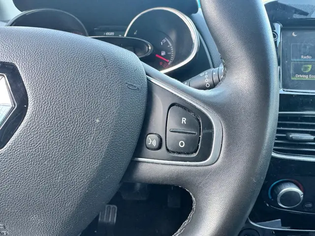 Renault Clio 1.2 TCe Zen 2018 Benzine 17