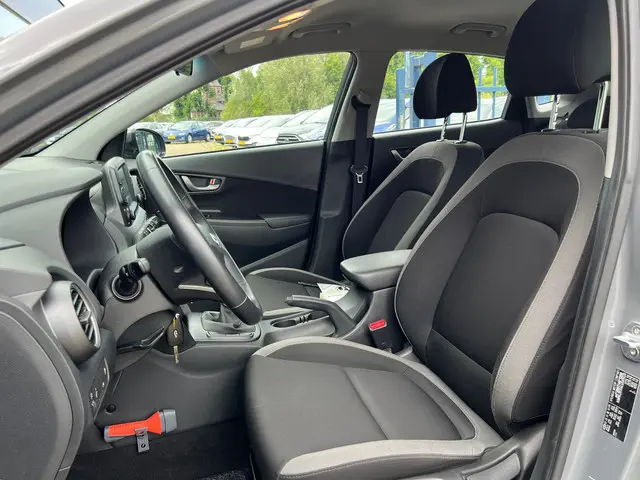 Hyundai Kona 1.0 T-GDI Comfort TREKHAAK 2020 Benzine 6