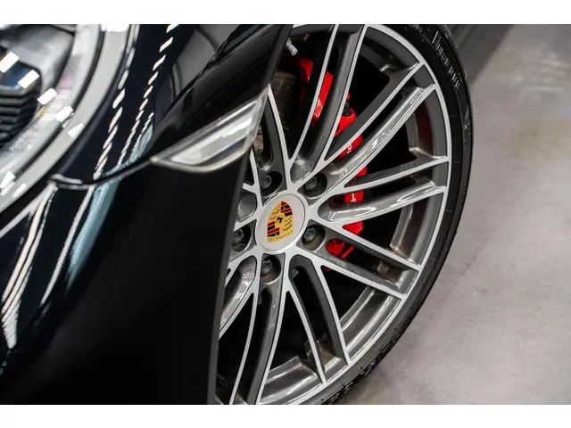 Porsche 911 3.0 Carrera 4S 2016 Benzine 8