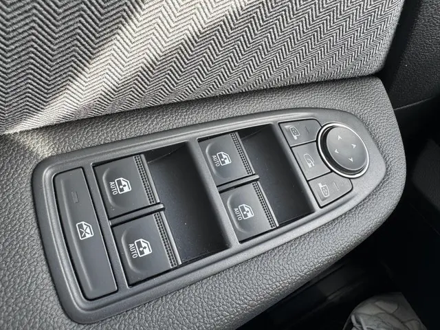 Renault Clio 1.0 TCe 90 GPF Techno 2025!! 2025 Benzine 14