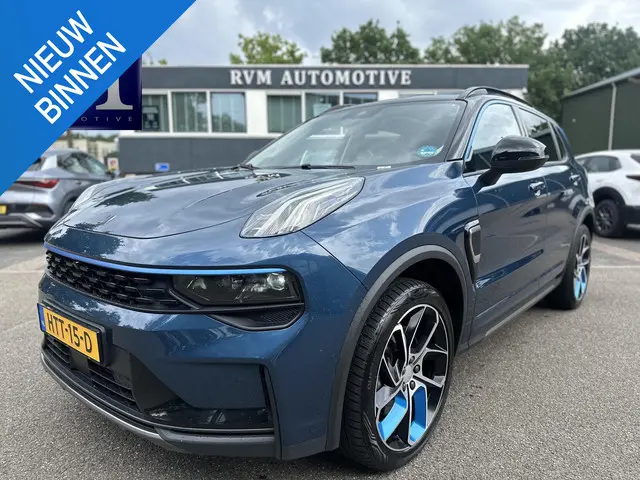 Lynk & Co 01