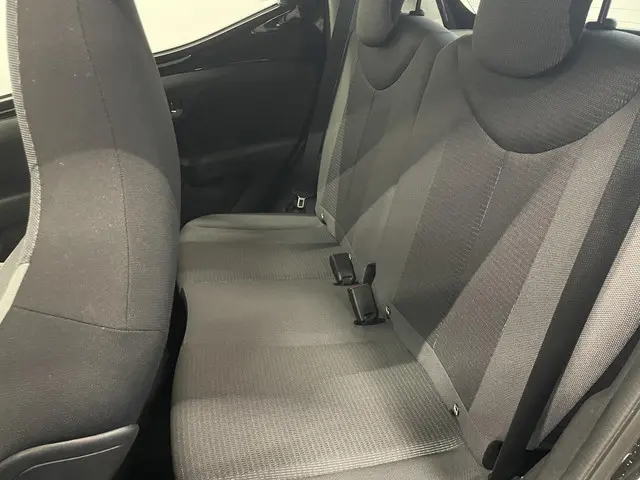 Toyota Aygo 1.0 VVT-i X-Play 5-DRS 2020 Benzine 10