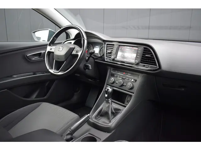 SEAT Leon ST 1.2 TSi Style 2017 Benzine 2