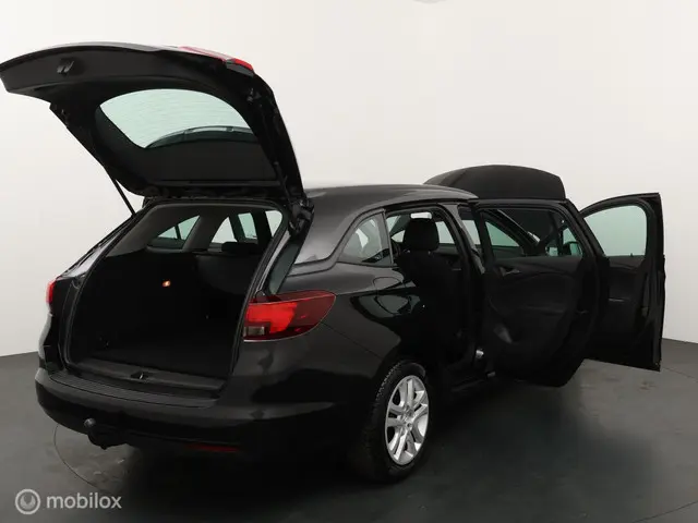 Opel Astra Sports Tourer 1.0 Online Edition 2019 Benzine 22
