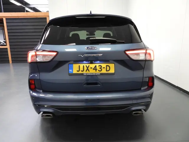 Ford Kuga 2.5 PHEV Plug-In Vignale 2022 Hybride Benzine 46