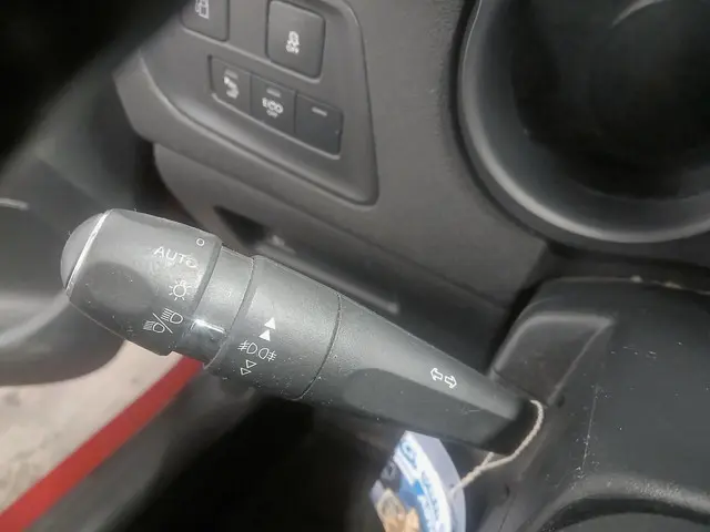 Citroën C4 1.6 BlueHDi Business Schadeauto! 2015 Diesel 17