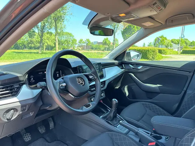 Škoda Scala 1.0 TSI 95 Pk Clever 2023 Benzine 4
