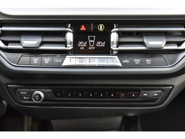 BMW 2 Serie Gran Coupé 218i 2021 Benzine 16