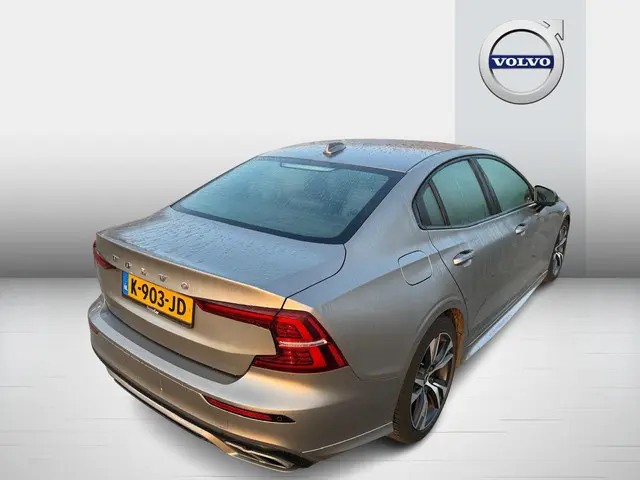 Volvo S60 2