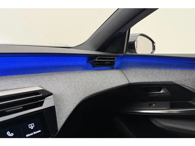 Peugeot 3008 1.2 Hybrid GT 2024 Hybride Benzine 23