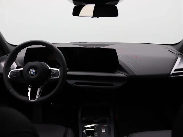 BMW 1 Serie 120 2026 Benzine 6