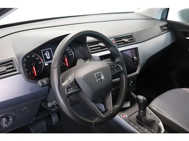 SEAT Arona 1.0 TSI Style Business Intense 2019 Benzine 12