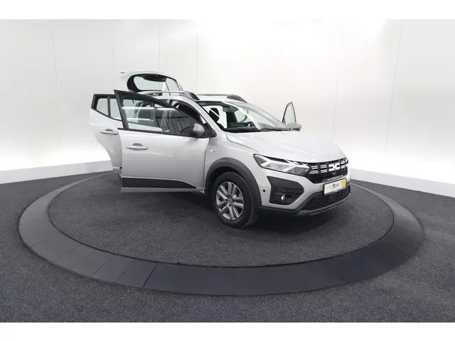 Dacia Sandero Stepway TCe 90 Expression 2023 Benzine 75
