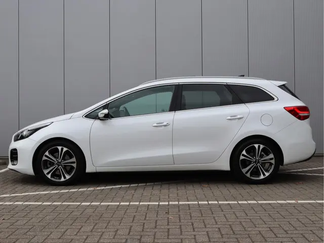 Kia cee'd Sportswagon 1.0 T-GDi GT-Line 2018 Benzine 17