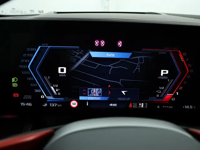 BMW M5 5-serie 2025 Hybride Benzine 53