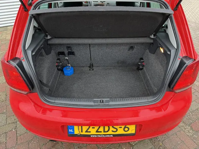 Volkswagen Polo 1.6 TDI Highline 2012 Diesel 14