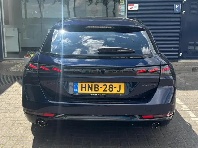 Peugeot 508 SW 1.6 HYbrid 180 Allure 2025 Hybride Benzine 7