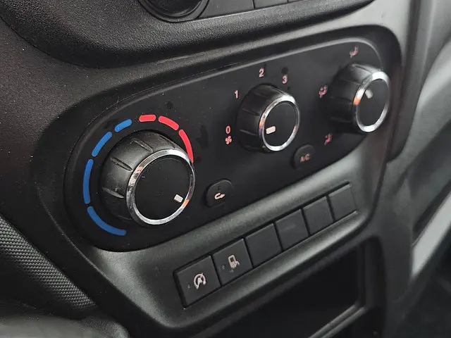 Iveco Daily 35S14 2020 Diesel 11