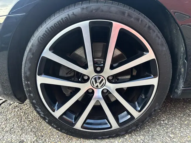 Volkswagen Golf 1.4 TSI Highline 2013 Benzine 13