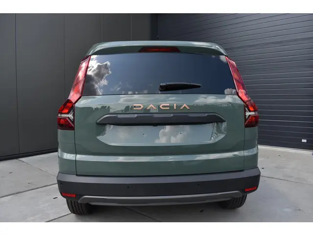Dacia Jogger Extreme 2025 Benzine 10