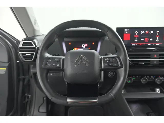 Citroën C4 Puretech 130 EAT8 Shine 2021 Benzine 32