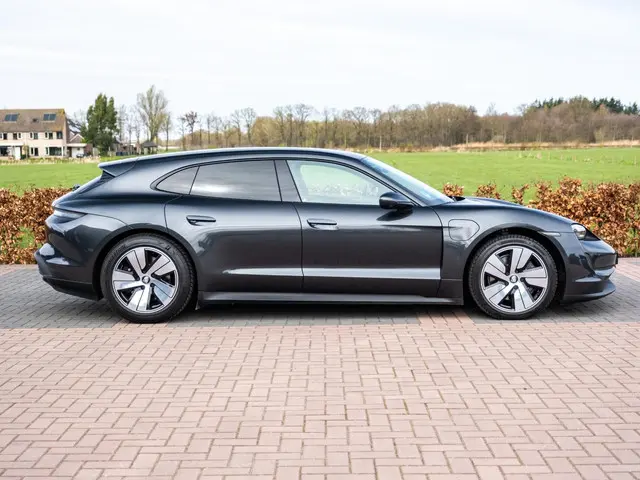 Porsche Taycan Sport Turismo 79 kWh 2022 Elektrisch 15