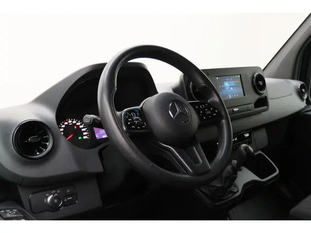 Mercedes-Benz Sprinter 314 2.2 CDI L2H2 2020 Diesel 31