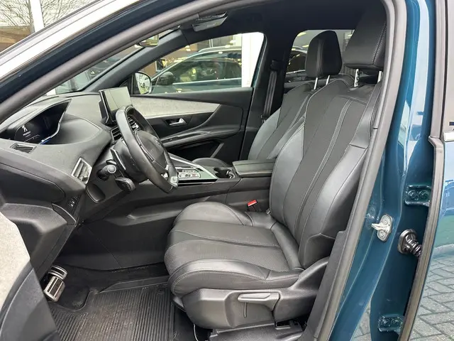Peugeot 3008 1.2 PureTech GT Pack Business 2022 Benzine 4