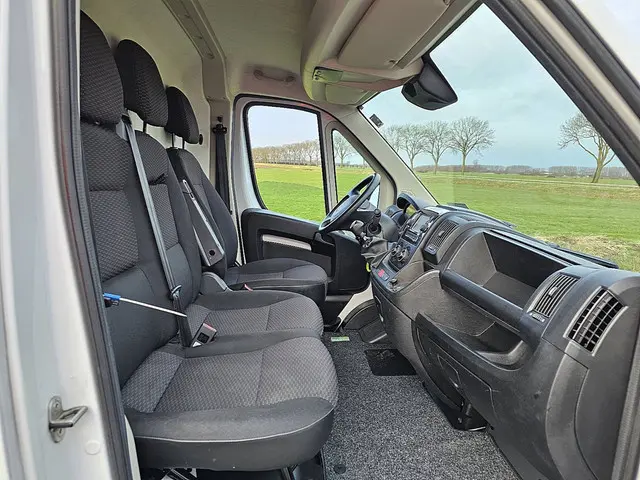 Peugeot Boxer 2.2 2022 Diesel 7