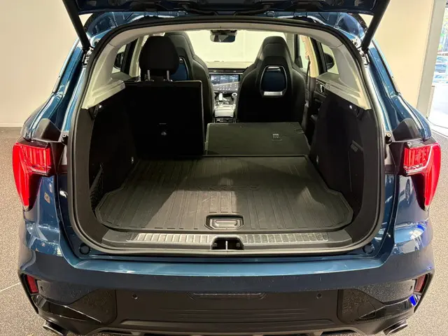 Lynk & Co 01 1.5 2021 Hybride Benzine 32