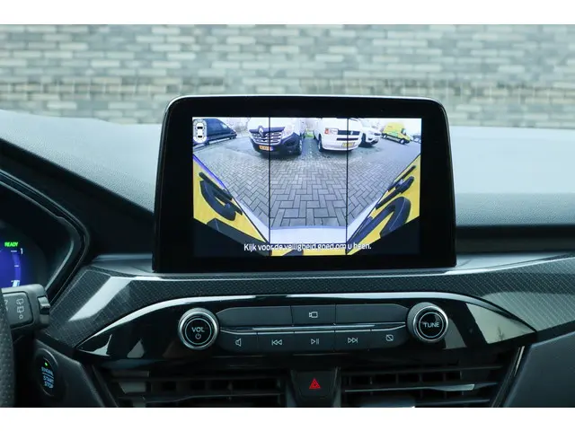 Ford Kuga 2.5 PHEV ST-Line X 2023 Hybride Benzine 38