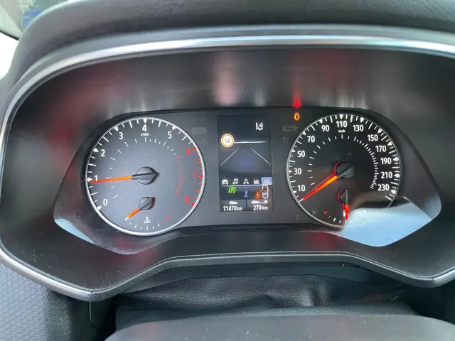 Renault Clio 1.0 TCe Zen, Navi, Pdc, 2020 Benzine 13