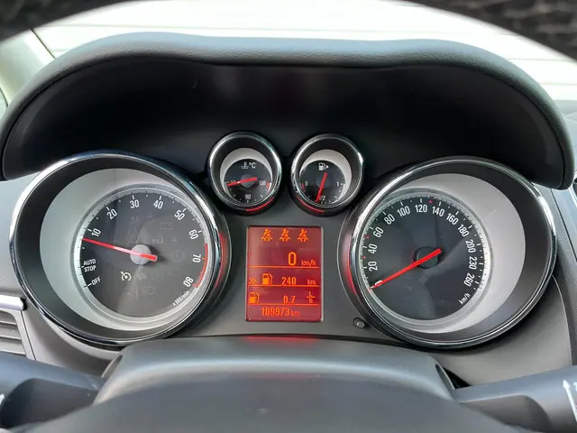 Opel Zafira Tourer 1.4 Berlin TREKHAAK 2014 Benzine 11
